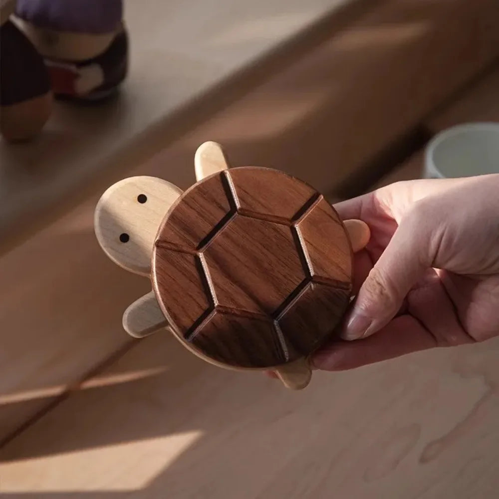MAGGIE QUEEN Adorable Walnut Wood Turtle Coaster Heat-Resistant Mat for Tea Pots & Kettles, Unique Table Protector & Decor